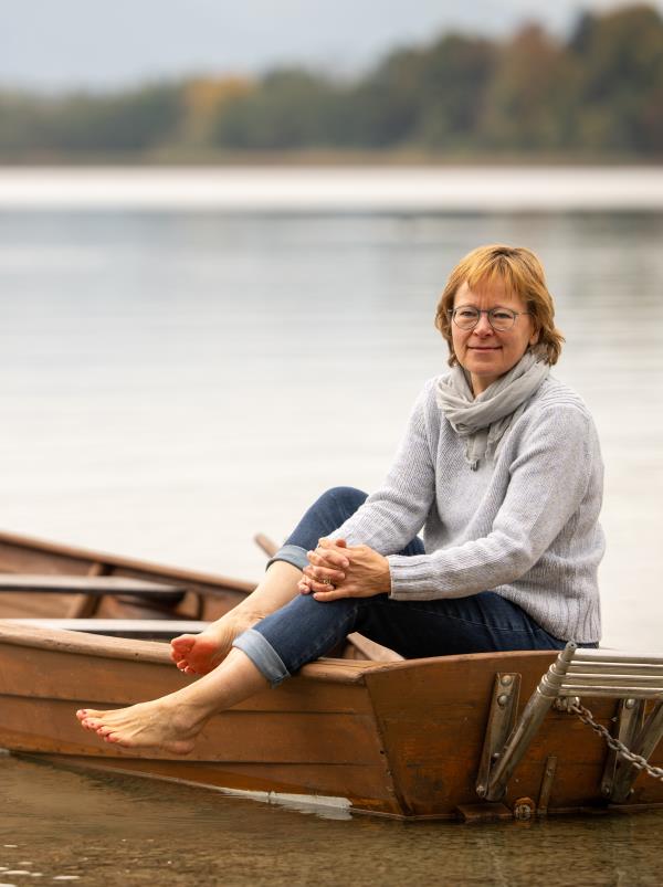 Inken Hesse, Hebamme